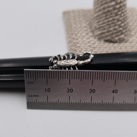 Size 5.75 Sterling Silver Quality Scorpion Band Ring A4193 - Picture 7 of 8